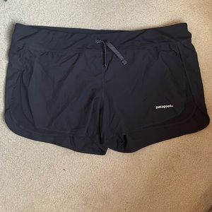 Women’s Patagonia black shorts XL
